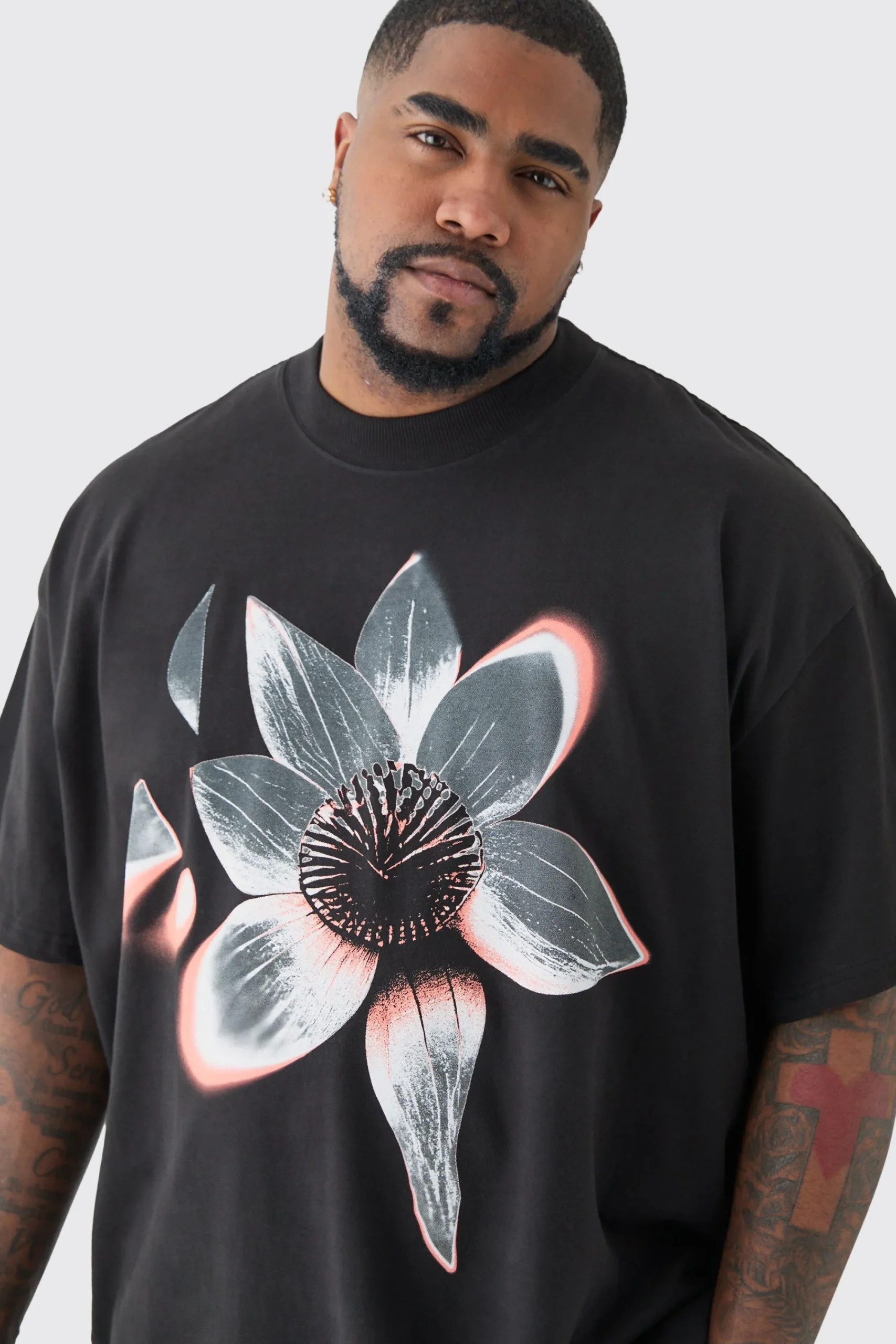 Plus Oversized Extended Neck Abstract Floral Print T-shirt | UK^boohooMAN New