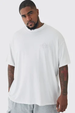 Plus Oversized Man Diamond Embroidered T-shirt In | UK^boohooMAN New