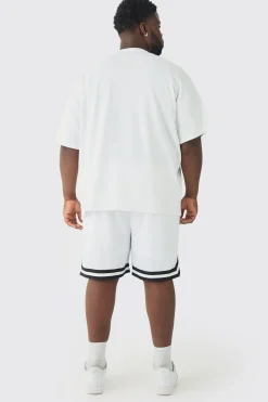 Plus Oversized OFCL Embroidered T-shirt | UK^boohooMAN Outlet