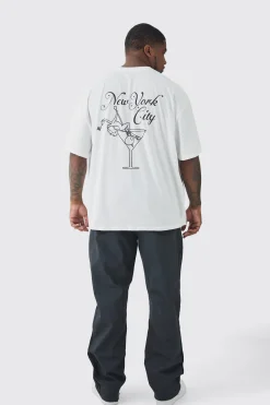 Plus Oversized Penthouse Magazine License T-Shirt | UK^boohooMAN Online