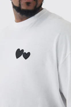 Plus Oversized Plus Black Heart Embroidered T-shirt In | UK^boohooMAN Outlet