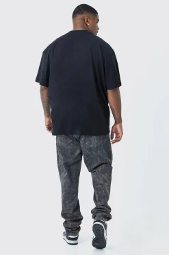 Plus Oversized Rottweiler Graphic T-shirt | UK^boohooMAN Best