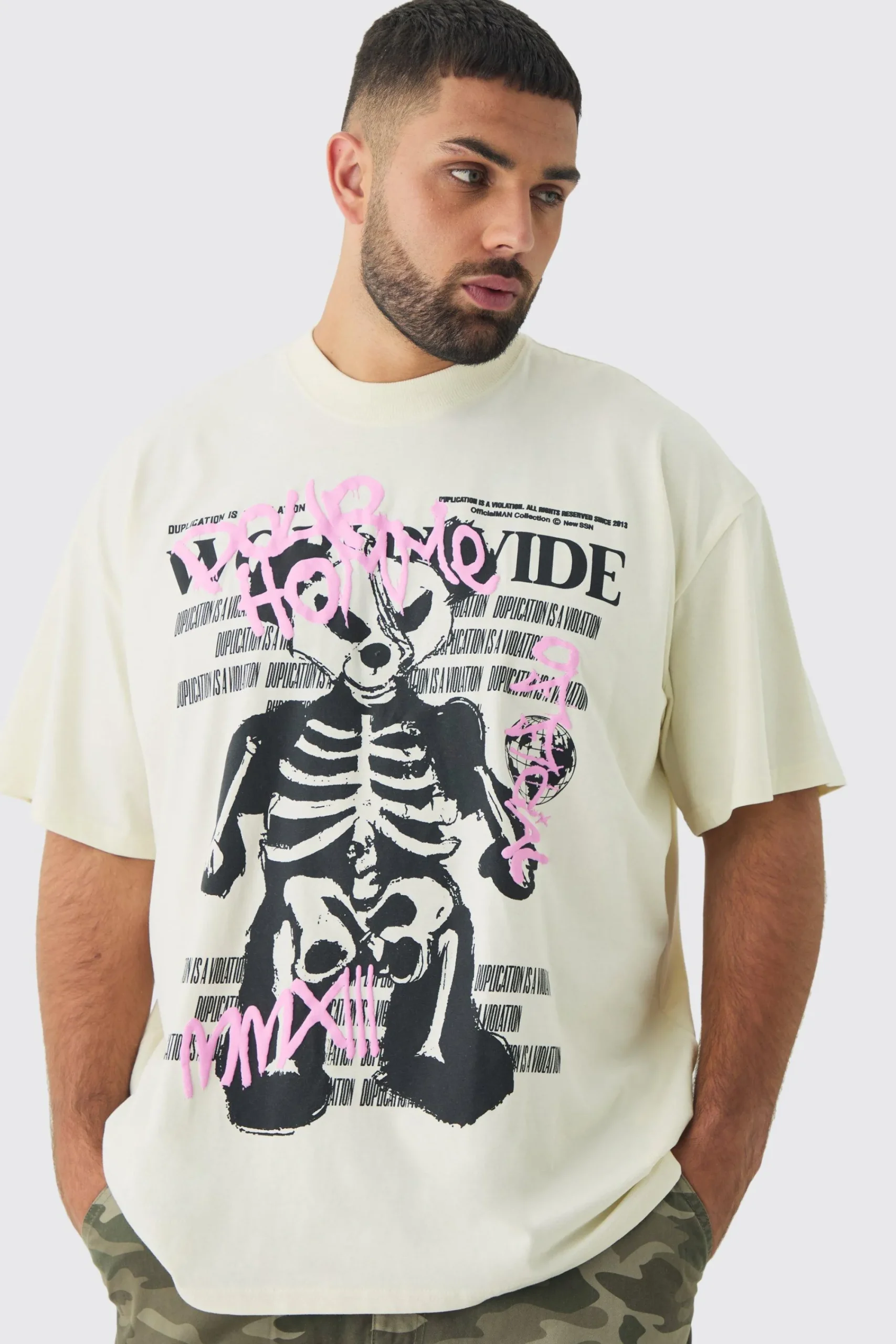 Plus Oversized Teddy Skeleton Graphic Puff Print T-Shirt | UK^boohooMAN New