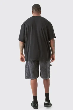 Plus Pour Homme Lips Graphic T-shirt In | UK^boohooMAN Hot