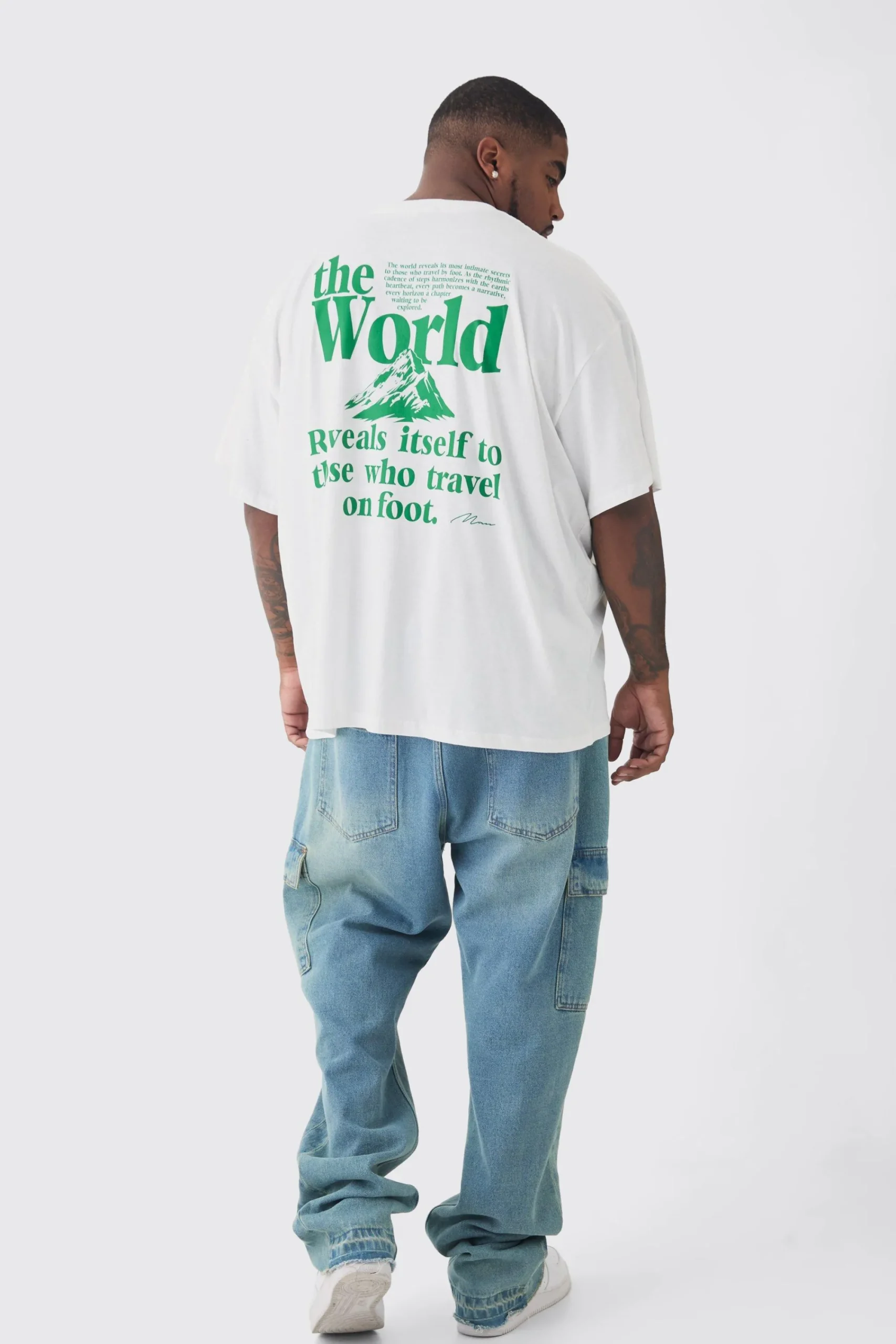 Plus Travel Back Print Graphic T-Shirt | UK^boohooMAN Outlet