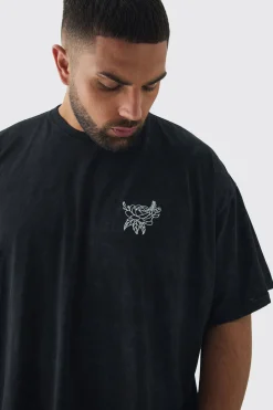 Plus Washed Floral Embroidered T-Shirt | UK^boohooMAN Outlet