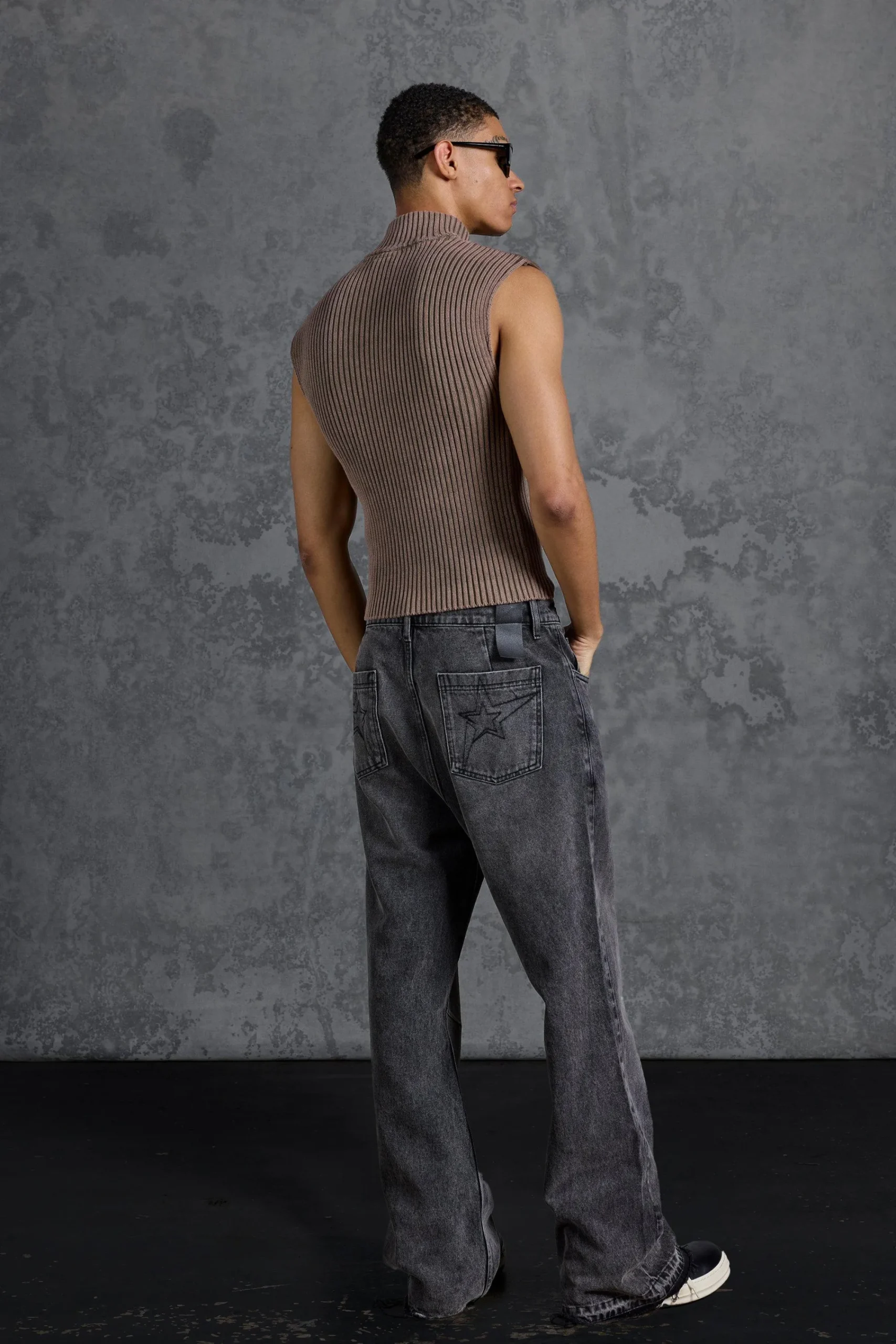 boohooMAN P-Star Muscle Fit Acid Wash Sleeveless Rib Knit Jumper | UK| Knitwear