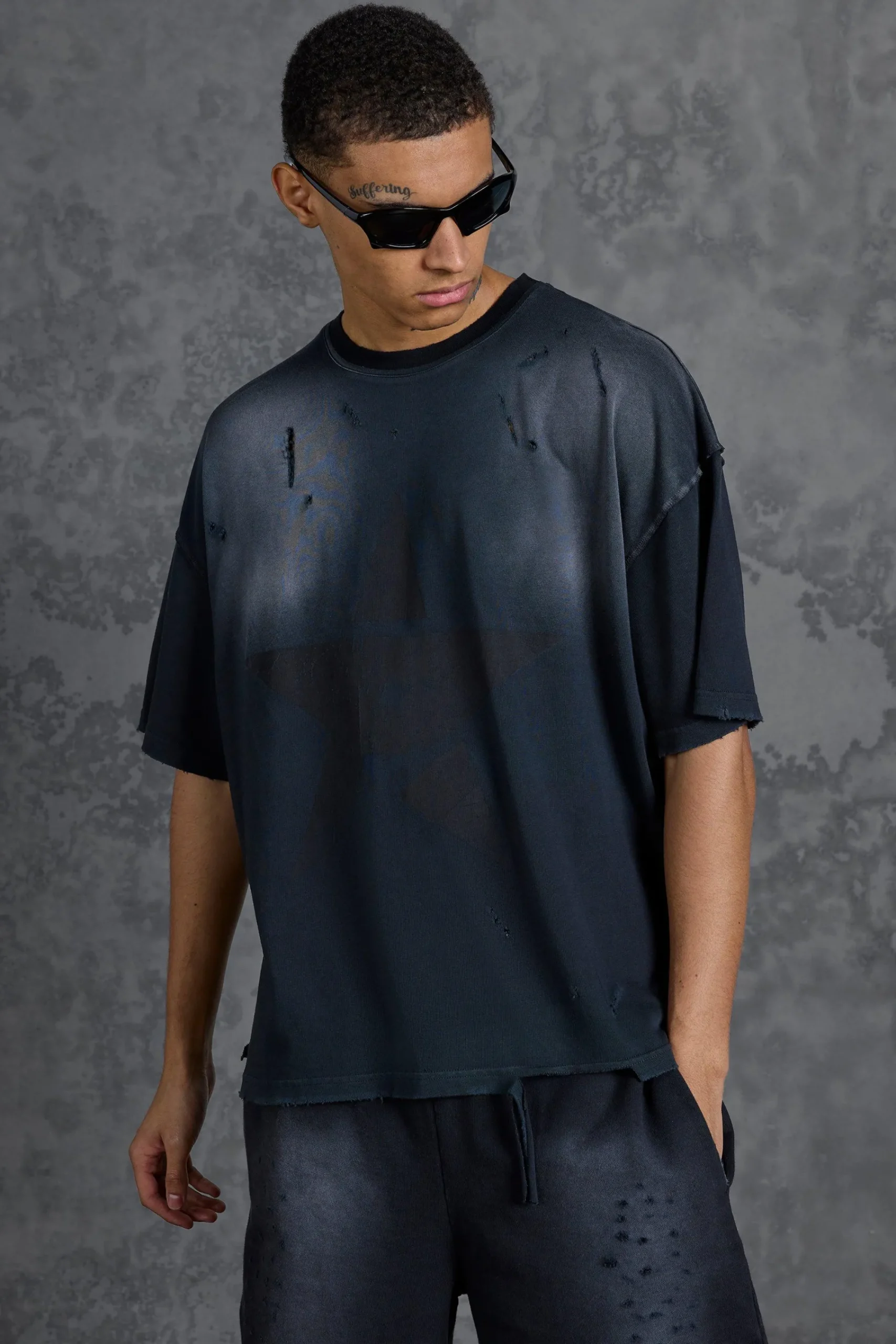 P-Star Oversized Boxy Washed T-Shirt With Star Print | UK^boohooMAN Best