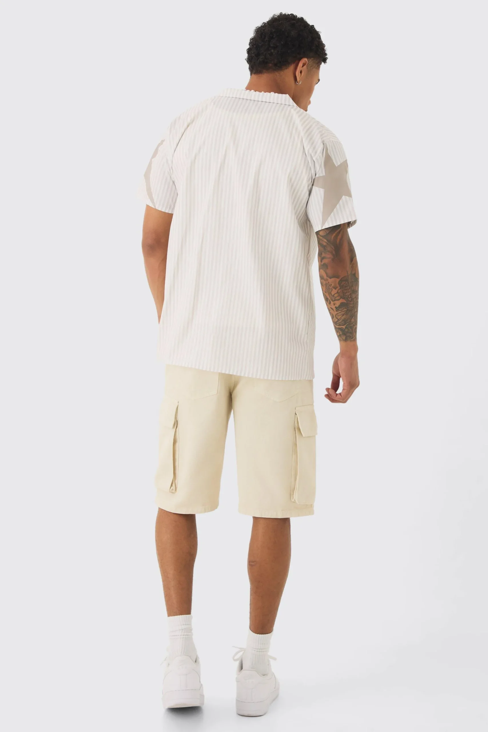 boohooMAN Regular Collared Stripe Graphic Shirt | UK| Shirts