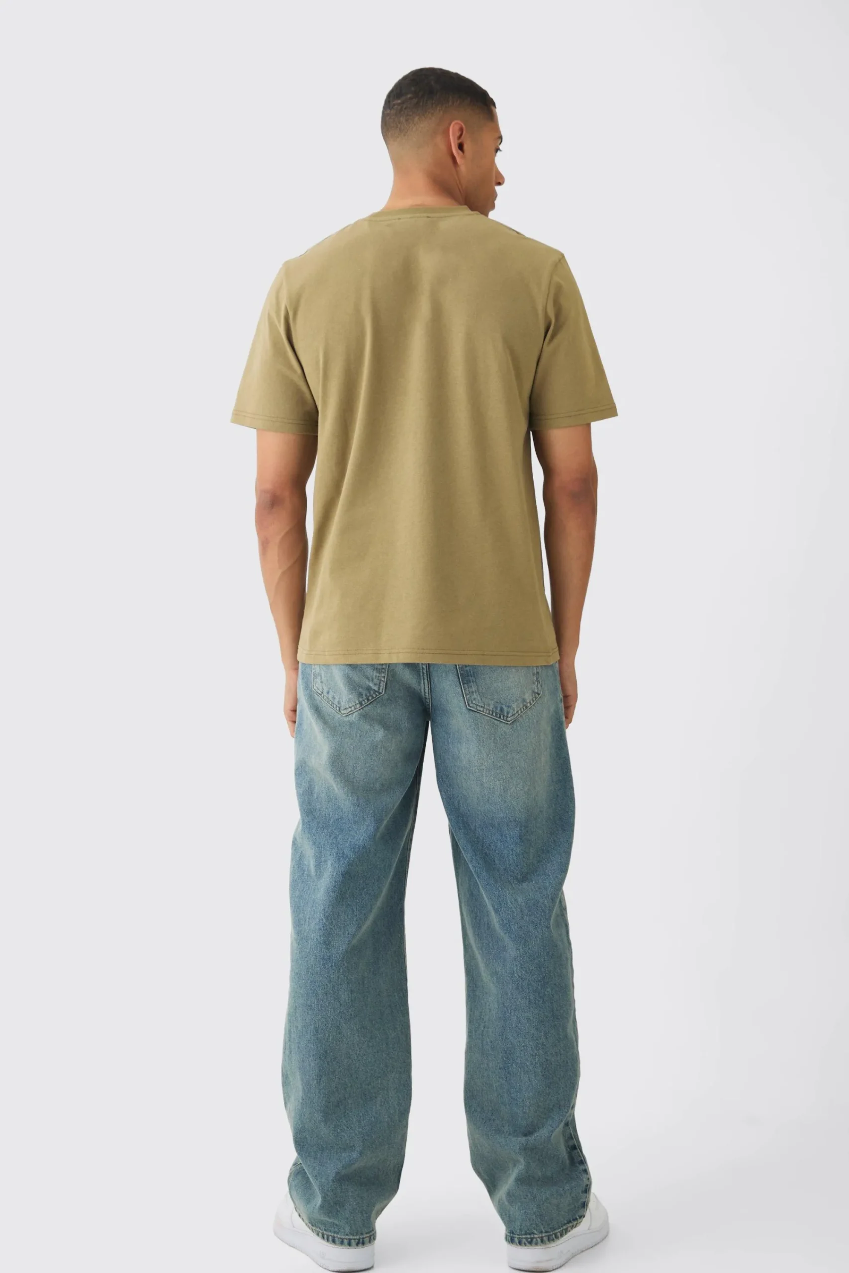 Regular Fit Embroidered T-Shirt | UK^boohooMAN