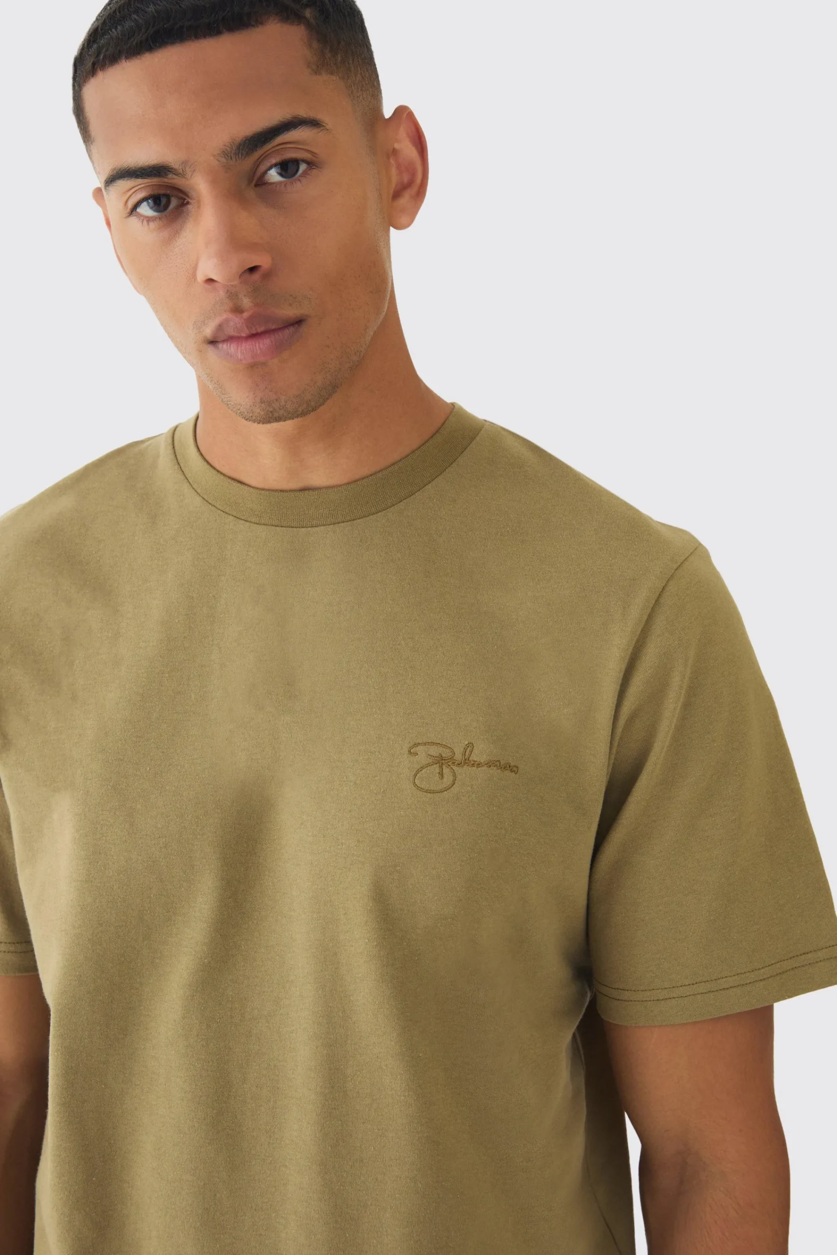 Regular Fit Embroidered T-Shirt | UK^boohooMAN