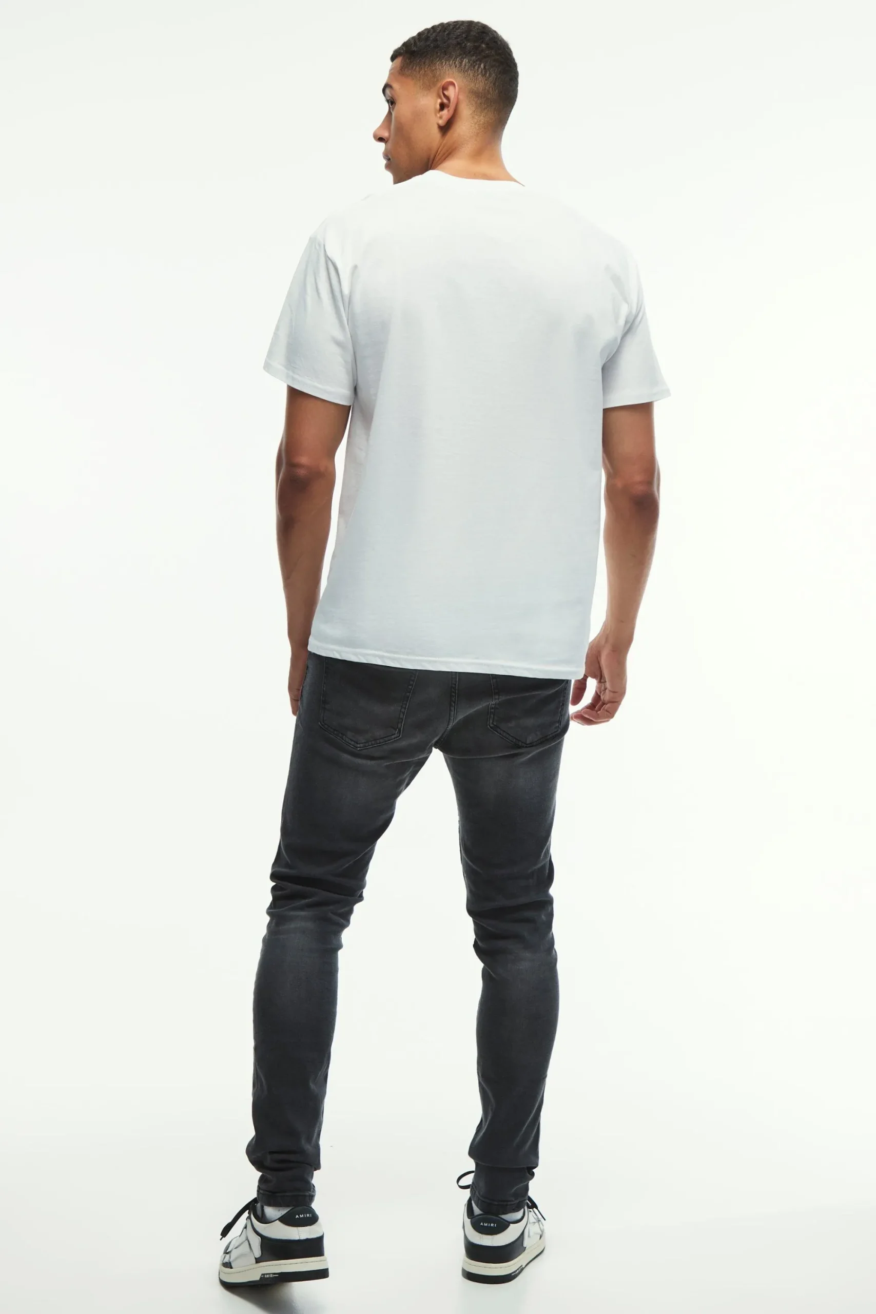 Regular Fit Paris Line Drawn Graphic T-Shirt | UK^boohooMAN Outlet