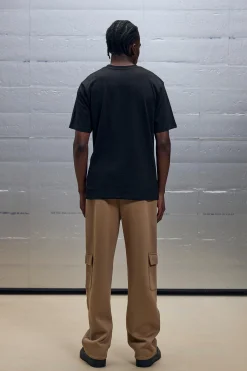 boohooMAN Regular Fit Placement Pocket T-shirt & Jogger Set | UK| Sets & Co-Ords