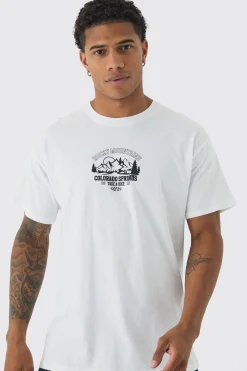 Regular Fit Rocky Mountains Graphic T-Shirt | UK^boohooMAN Online