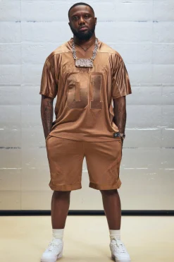 boohooMAN Regular Fit V Neck Mesh 01 T-shirt & Basketball Shorts Set | UK| Sets & Co-Ords|Tracksuits