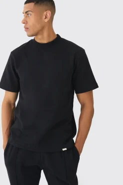 boohooMAN Regular Interlock T-shirt And Jogger Set | UK| Sets & Co-Ords|Tracksuits