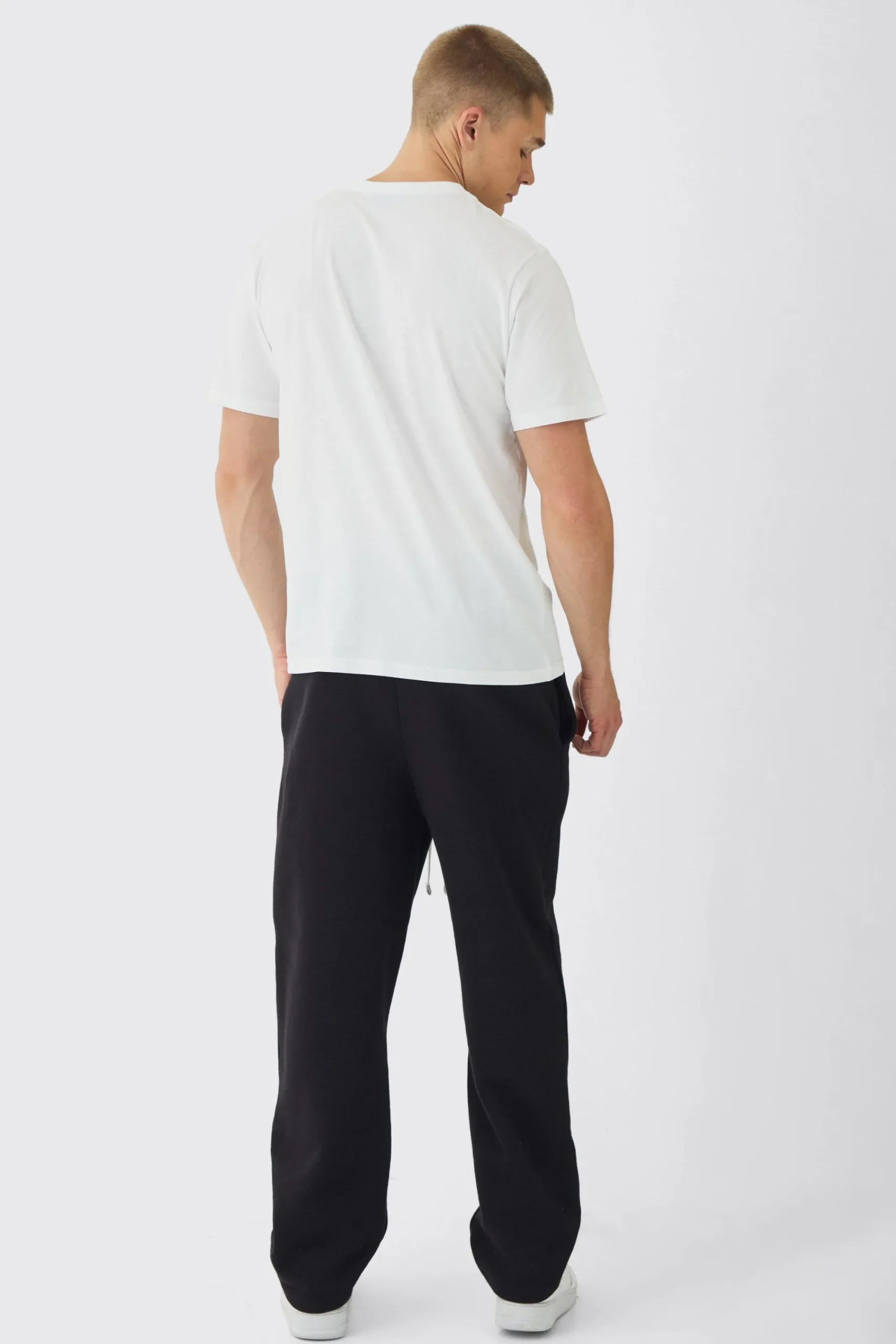 Regular Paris Print T-Shirt | UK^boohooMAN Outlet