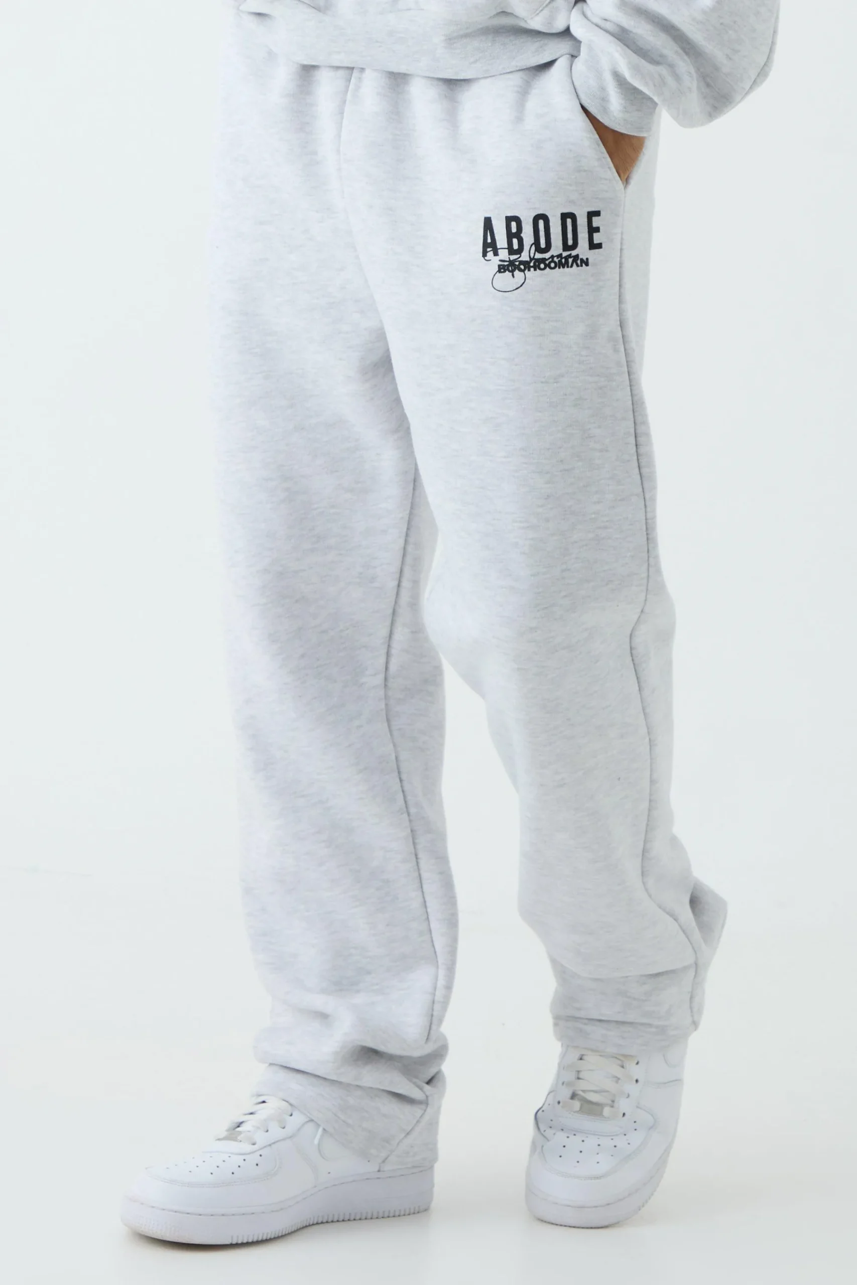boohooMAN Relaxed ABODE Jogger | UK| Trousers|Joggers