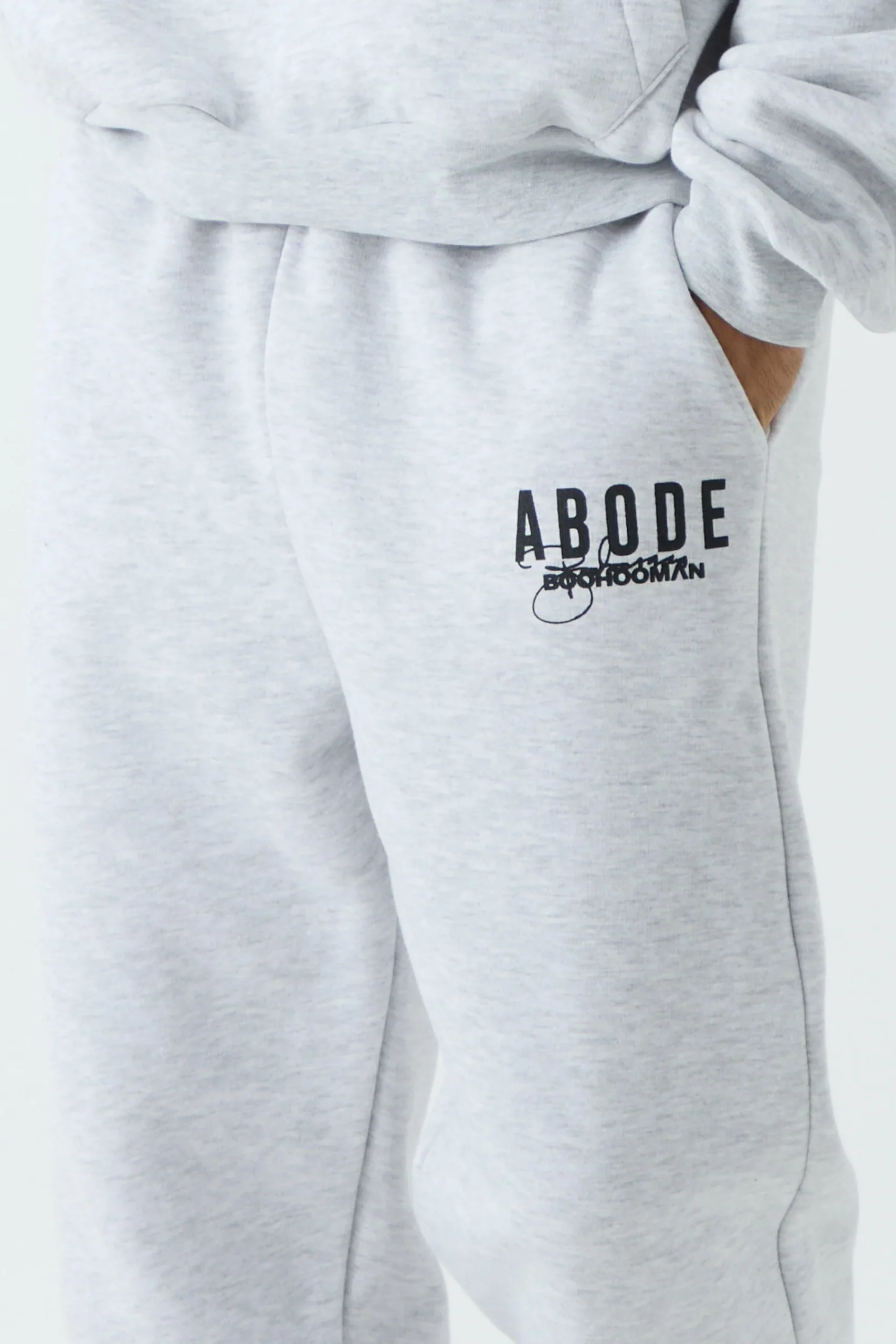 boohooMAN Relaxed ABODE Jogger | UK| Trousers|Joggers