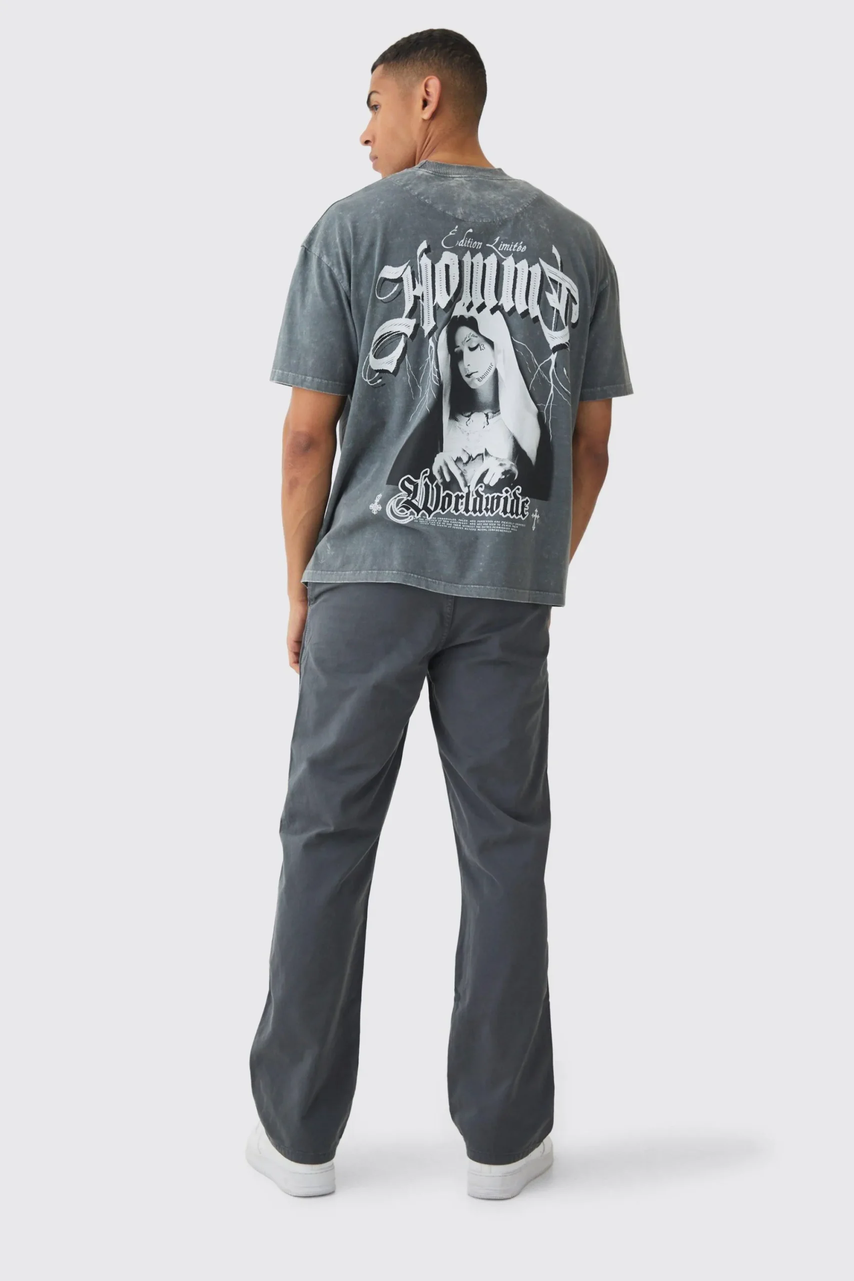 boohooMAN Relaxed Chino Trouser | UK| Trousers