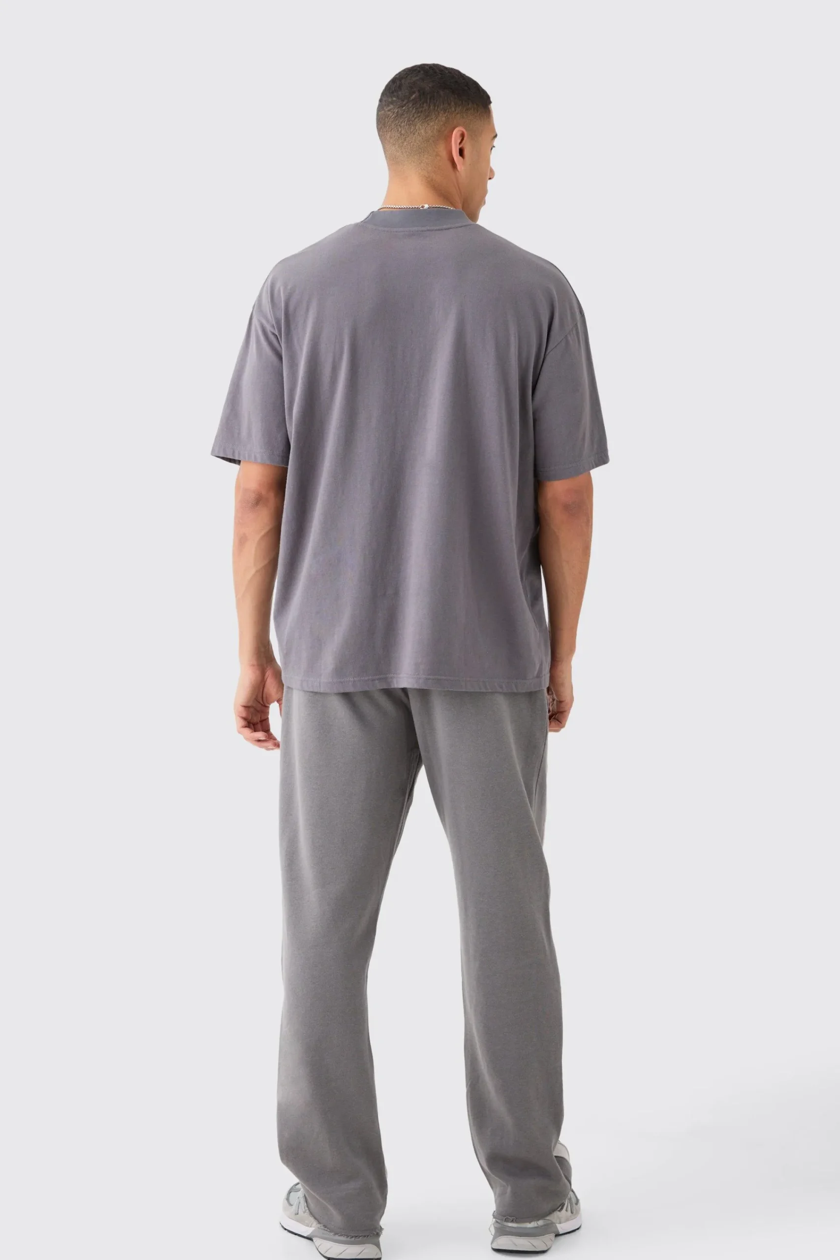 boohooMAN Relaxed Cut & Sew Stripe Raw Edge Joggers | UK| Trousers|Joggers