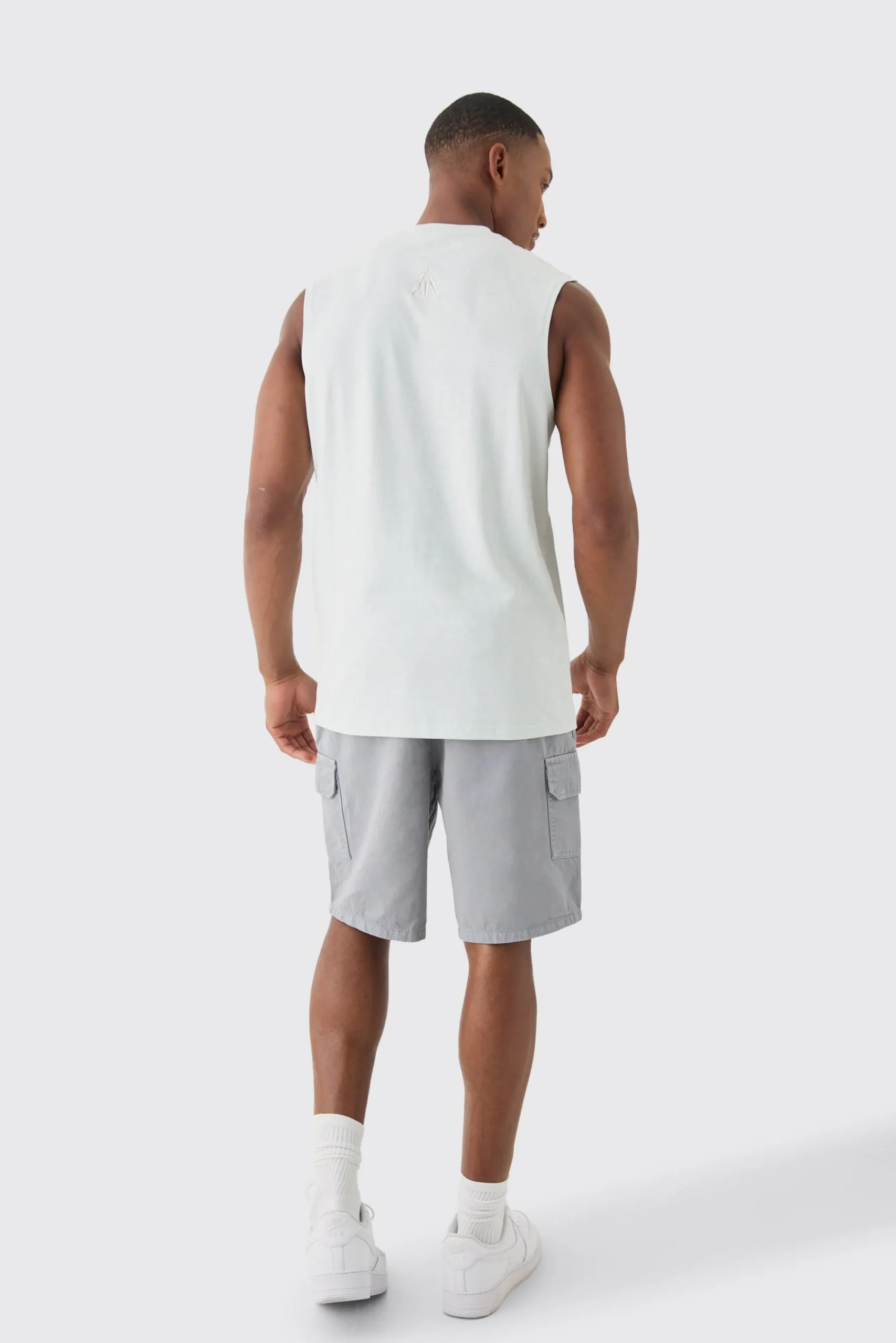 boohooMAN Relaxed Fit Elasticated Waist Cargo Shorts | UK| Shorts