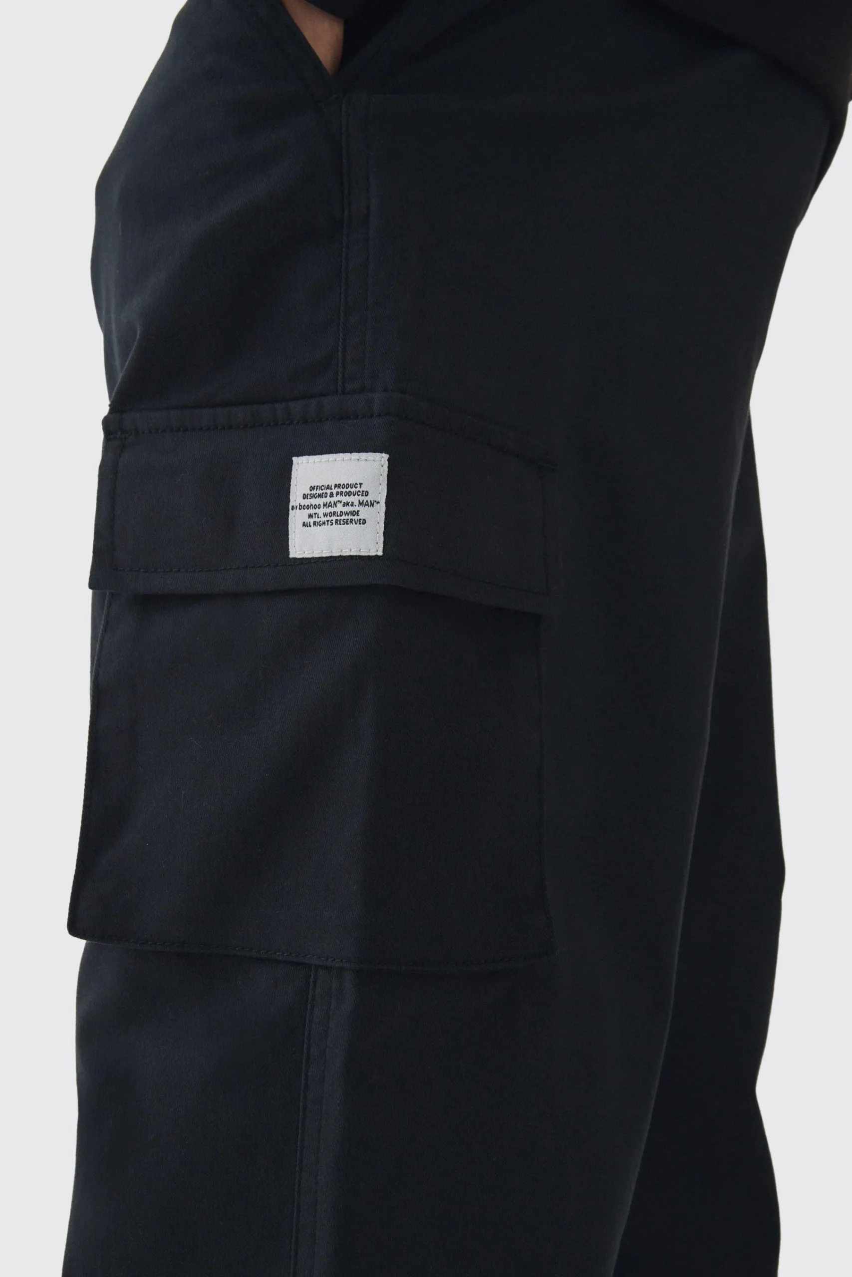 boohooMAN Relaxed Fit Fixed Waist Woven Tab Cargo Trousers | UK| Trousers|Cargos