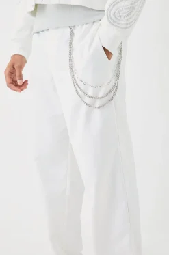 boohooMAN Relaxed Fit Tailored Trouser With Chain In | UK| Suits & Tailoring|Trousers