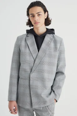 boohooMAN Relaxed Fit Wrap Front Pow Check Blazer | UK| Suits & Tailoring