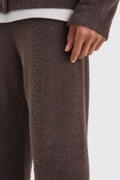 boohooMAN Relaxed Fluffy Knitted Joggers | UK| Tracksuits