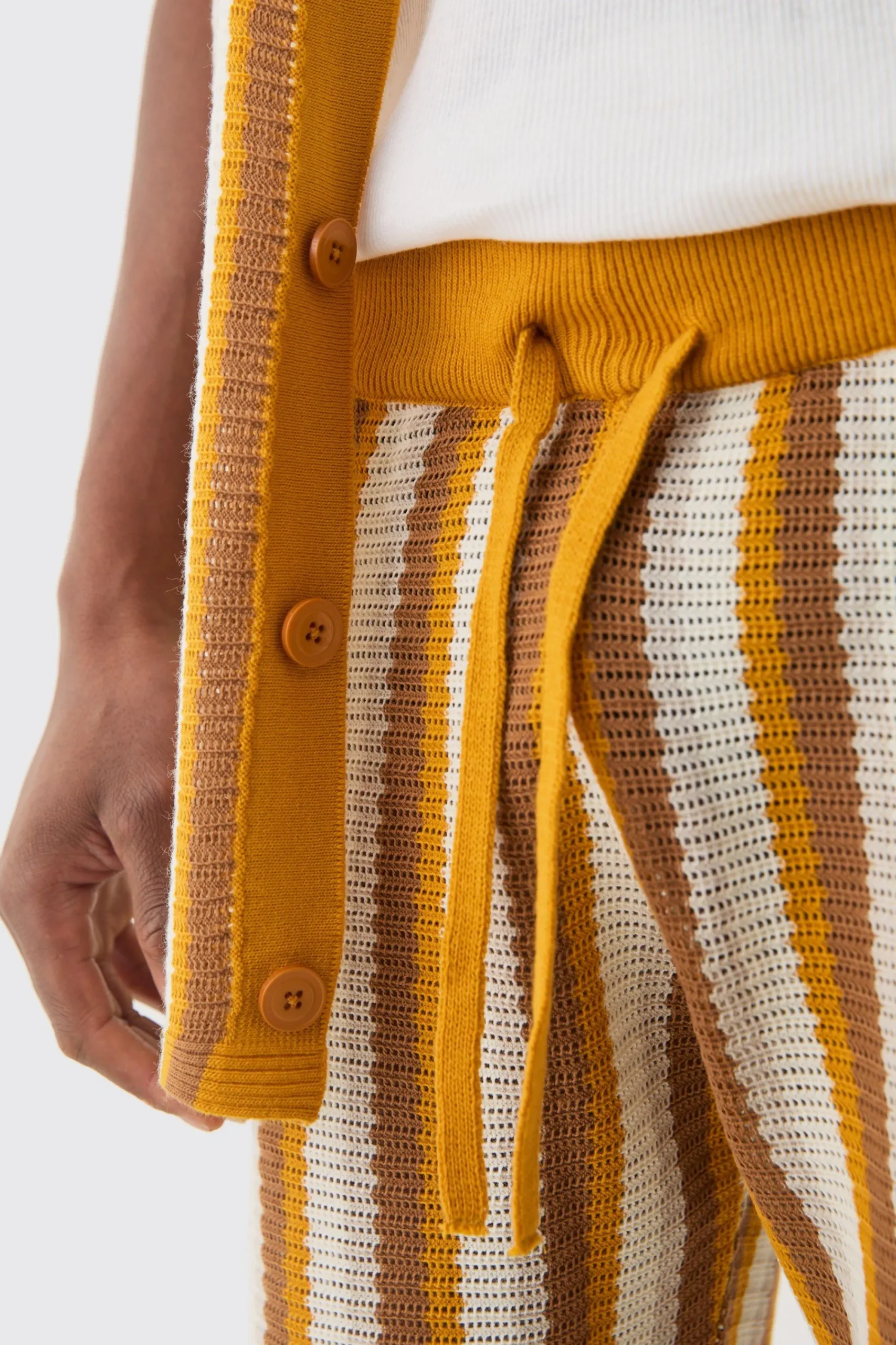 boohooMAN Relaxed Open Stitch Stripe Knit Short In | UK| Shorts|Tracksuits