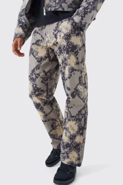 boohooMAN Relaxed Pixelated Camo Trouser | UK| Trousers