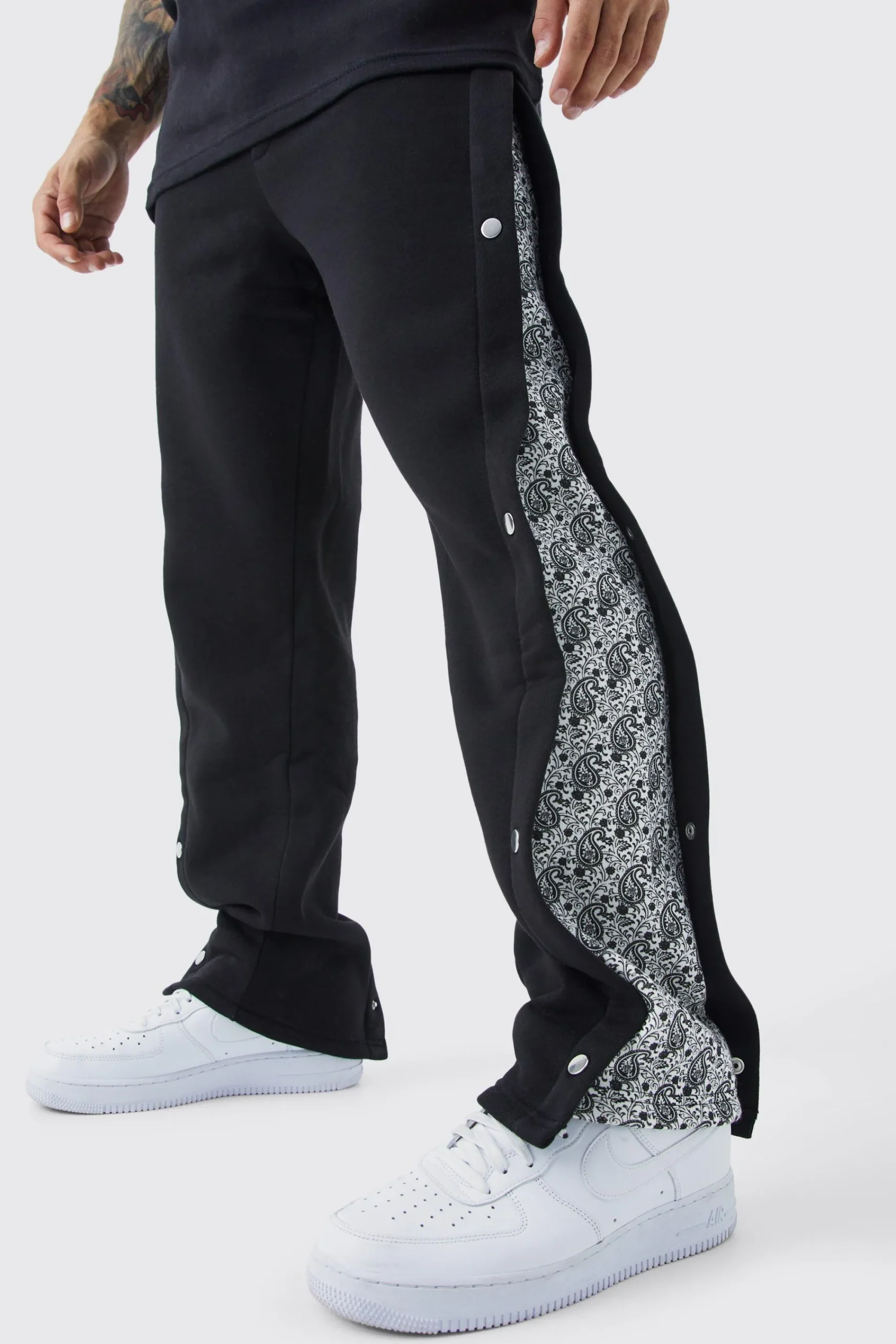 boohooMAN Relaxed Printed Side Panel Popper Jogger | UK| Joggers