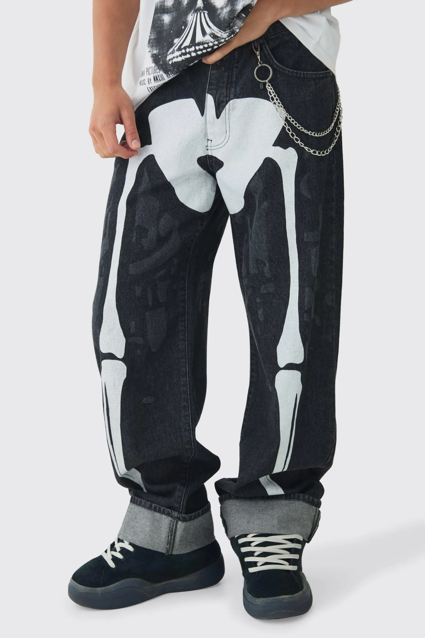 boohooMAN Relaxed Rigid Skeleton Printed Jeans With Chain | UK| Jewellery & Watches|Jeans