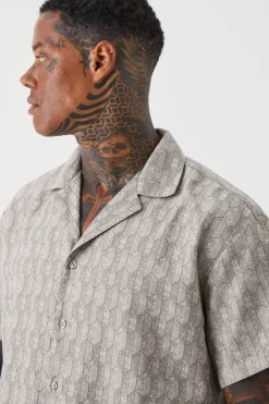 boohooMAN Short Sleeve Boxy Woven Smart Geo Shirt | UK| Shirts|Sets & Co-Ords