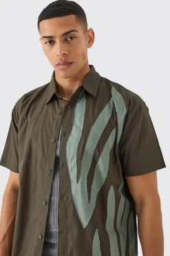 boohooMAN Short Sleeve Oversized Poplin Stripe Applique Shirt | UK| Shirts