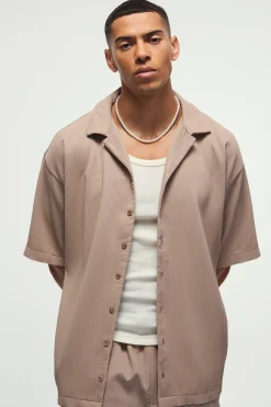 boohooMAN Short Sleeve Revere Oversized Pleated Shirt | UK| Shirts