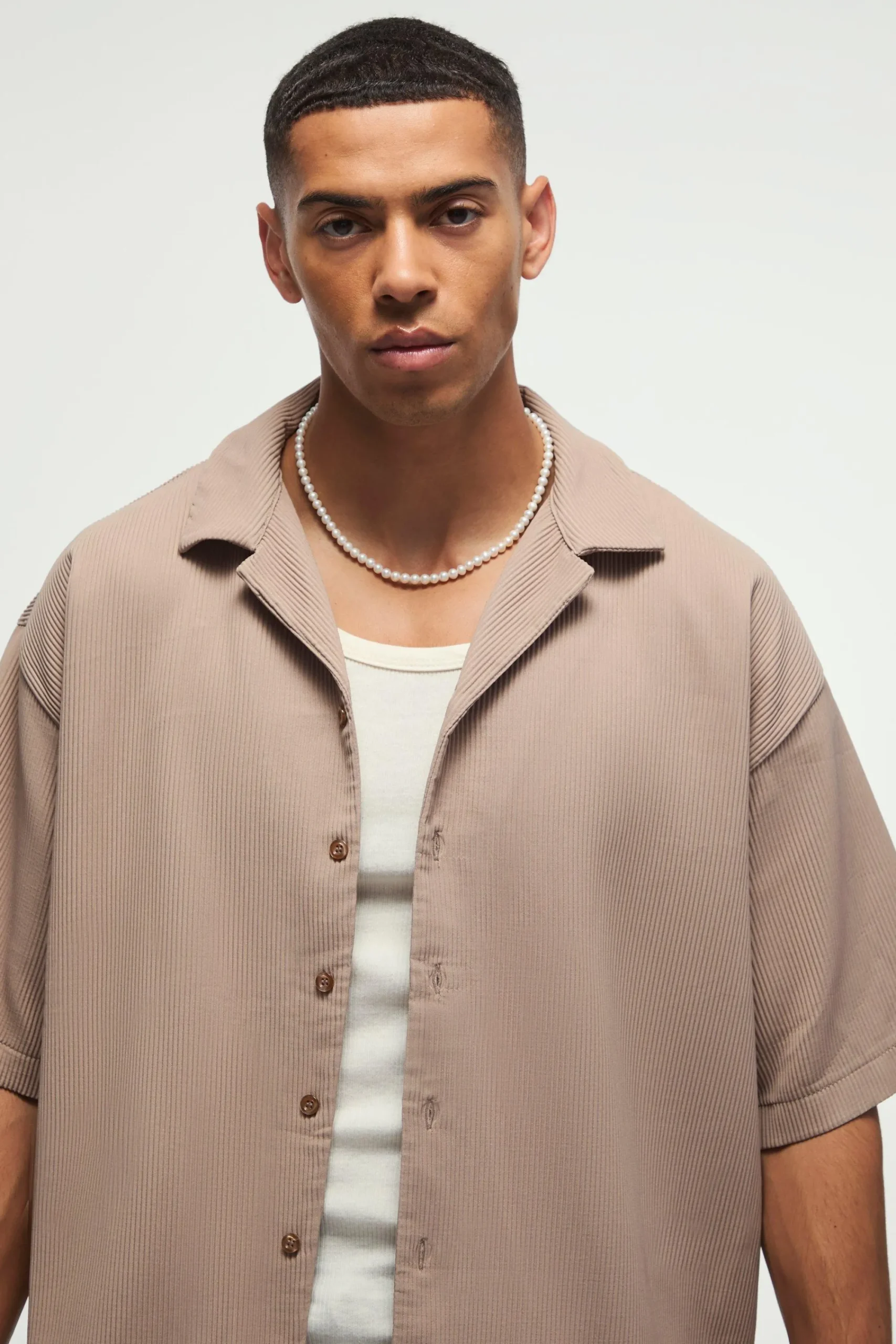 boohooMAN Short Sleeve Revere Oversized Pleated Shirt | UK| Shirts