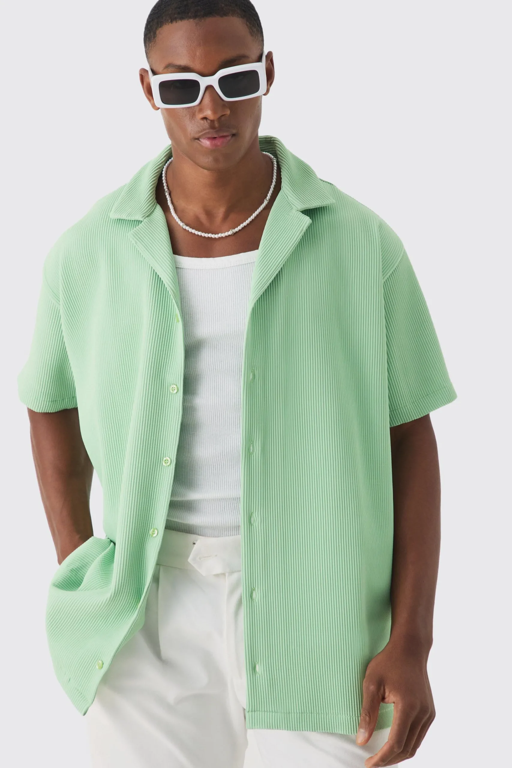 boohooMAN Short Sleeve Revere Oversized Pleated Shirt | UK| Shirts