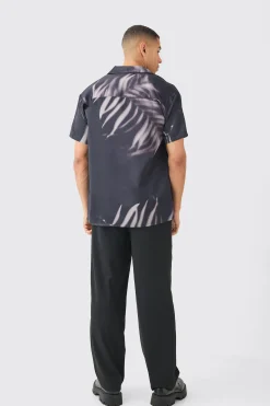 boohooMAN Short Sleeve Satin Oversized Leaf Shirt | UK| Shirts