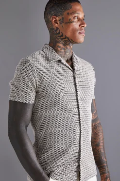 boohooMAN Short Sleeve Stretch Mini Geo Shirt | UK| Shirts