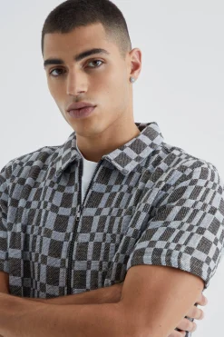 boohooMAN Short Sleeve Zip Through Space Dye Check Overshirt | UK| Shirts