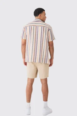 boohooMAN Shorter Length Relaxed Fit Elasticated Waist Chino Shorts In | UK| Shorts