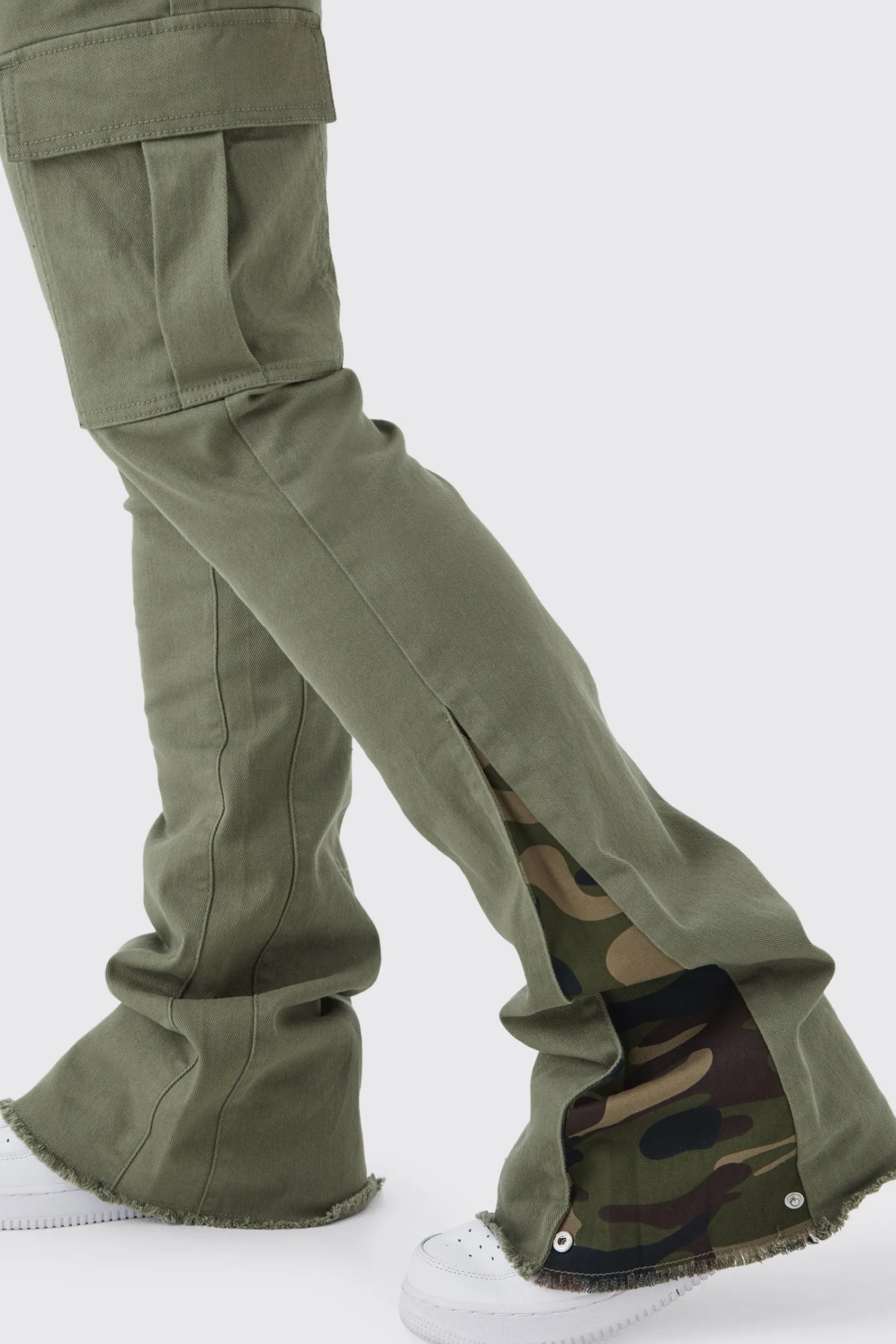boohooMAN Skinny Stacked Flare Camo Gusset Cargo Trouser | UK| Trousers|Cargos