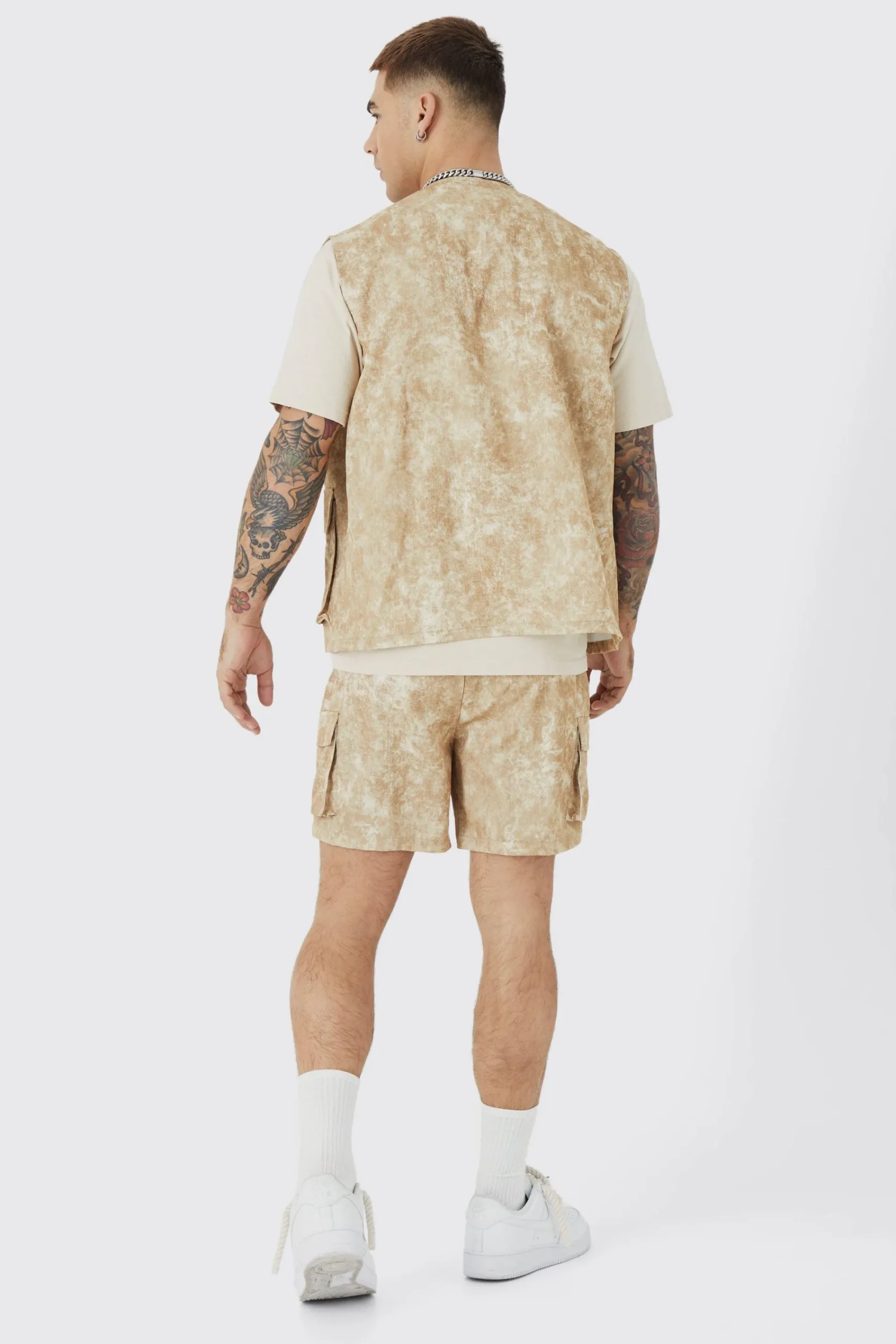 Sleeveless Cargo Utility Vest | UK^boohooMAN