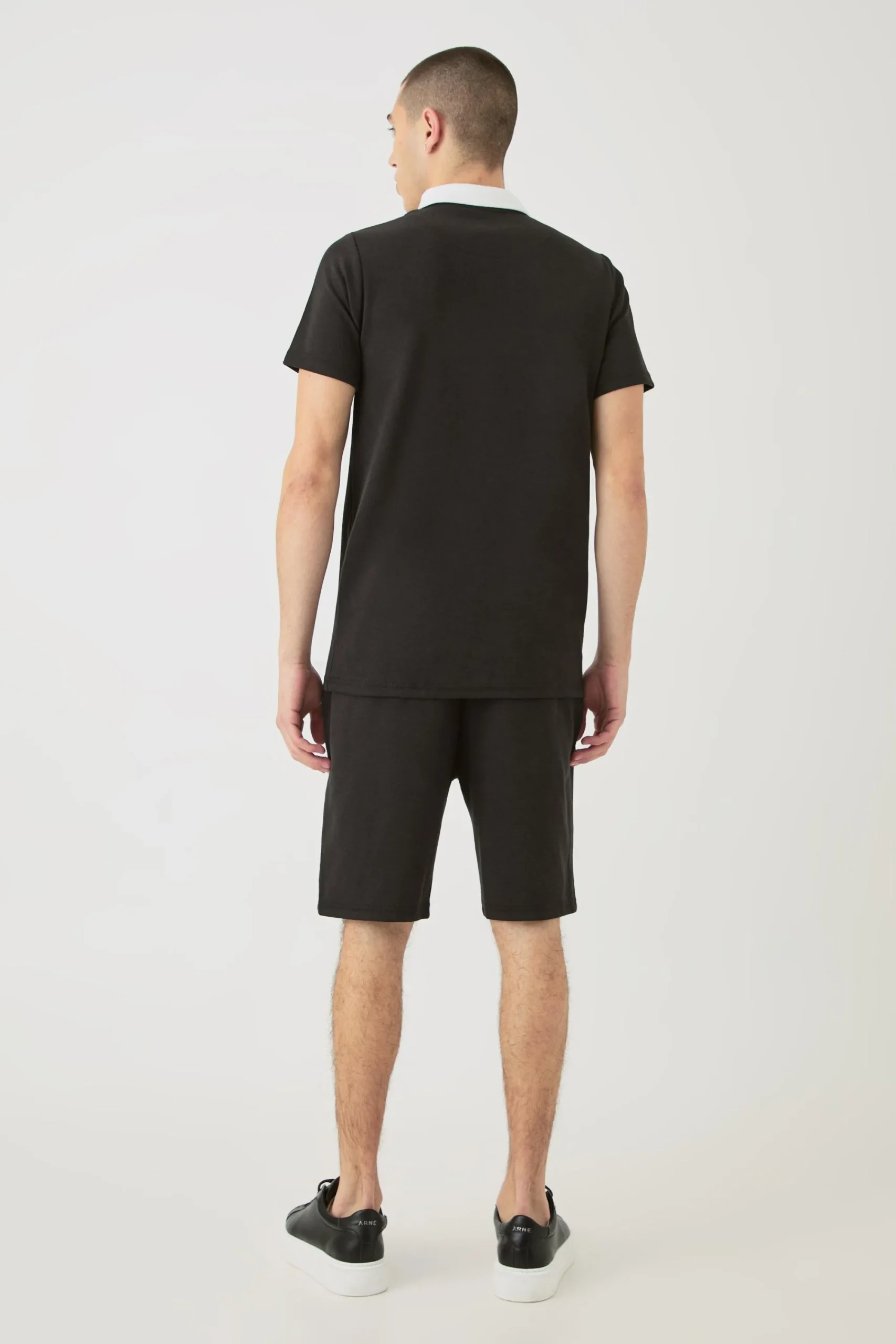 boohooMAN Slim Fit 1/4 Zip Polo And Short Set | UK| Tracksuits