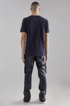 Slim Fit Acid Wash Crew Neck T-shirt | UK^boohooMAN Online