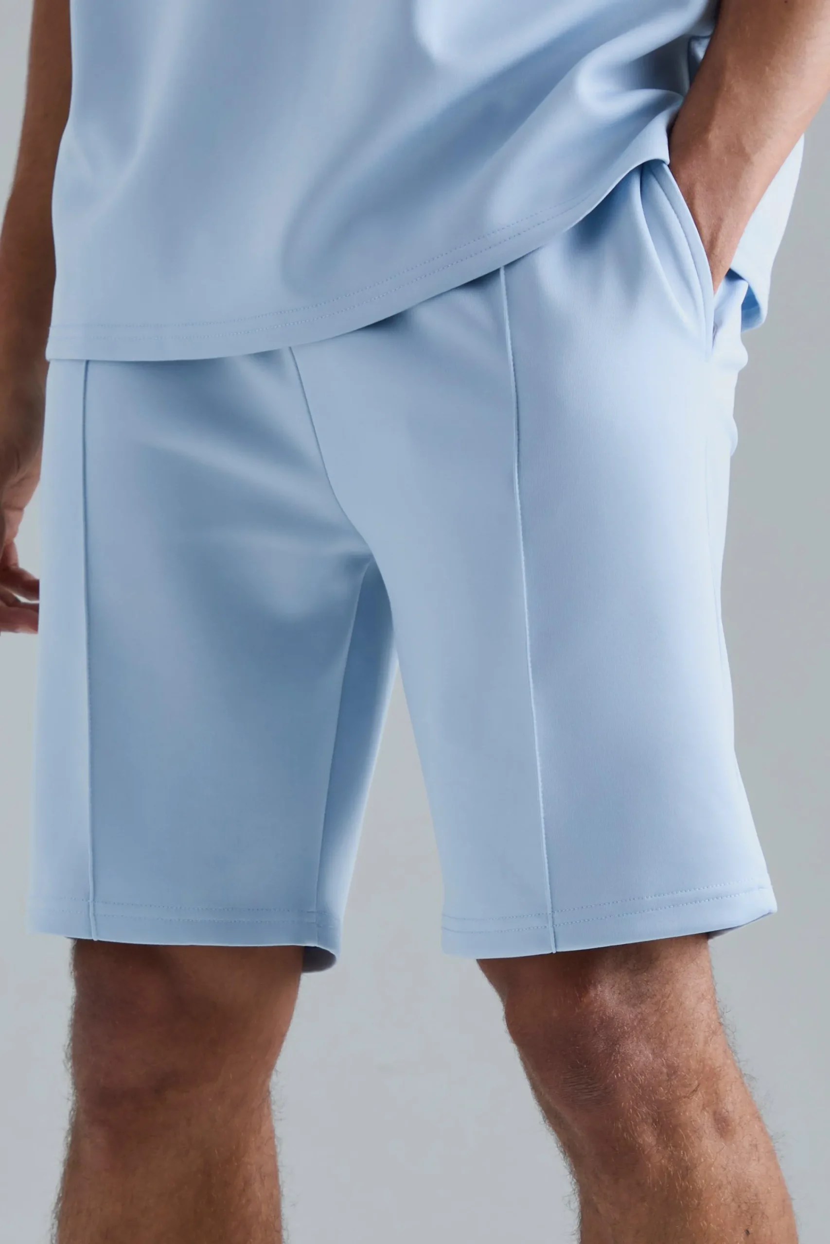 boohooMAN Slim Fit Pintuck Scuba Short | UK| Shorts