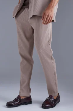 boohooMAN Slim Fit Pleated Trousers | UK| Trousers|Sets & Co-Ords