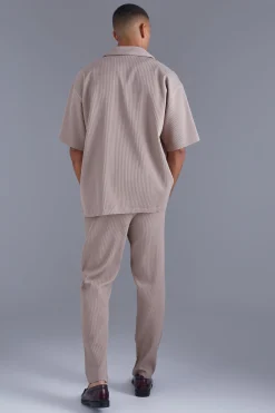 boohooMAN Slim Fit Pleated Trousers | UK| Trousers|Sets & Co-Ords